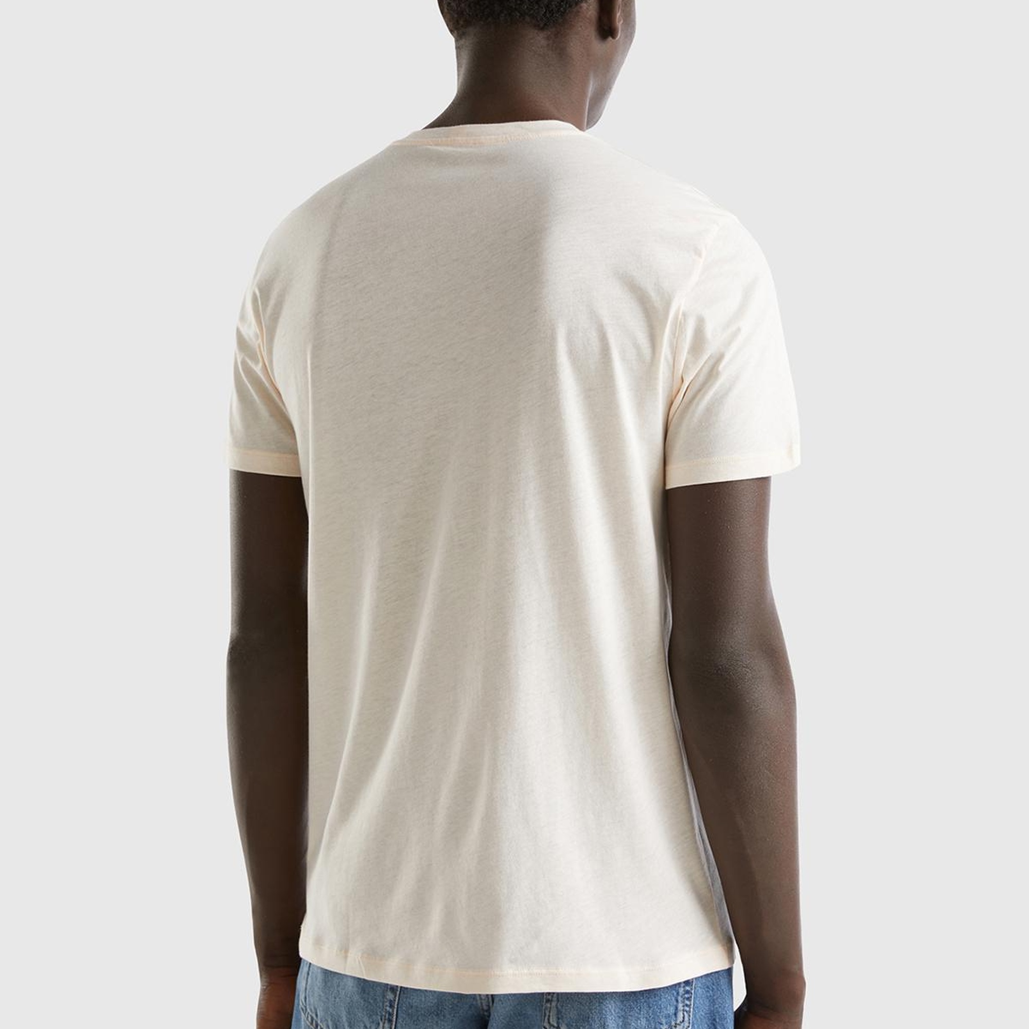 Erkek Krem %100 Pamuk Önü Fotoğraf Baskılı Dekoratif Dikişli T-Shirt