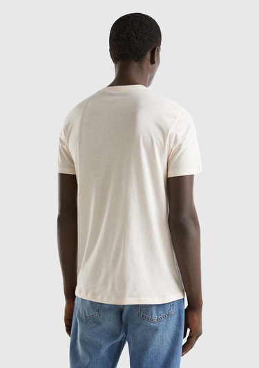  Erkek Krem %100 Pamuk Önü Fotoğraf Baskılı Dekoratif Dikişli T-Shirt