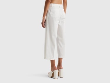  Kadın Krem %100 Koton Kısa Geniş Paça Pantolon
