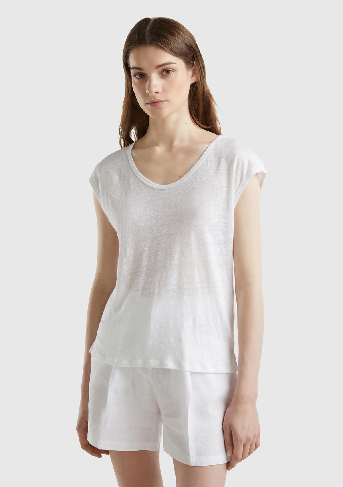  Kadın Beyaz %100 Keten Rahat Kalıp Geniş Bisiklet Yaka Kolsuz T-Shirt
