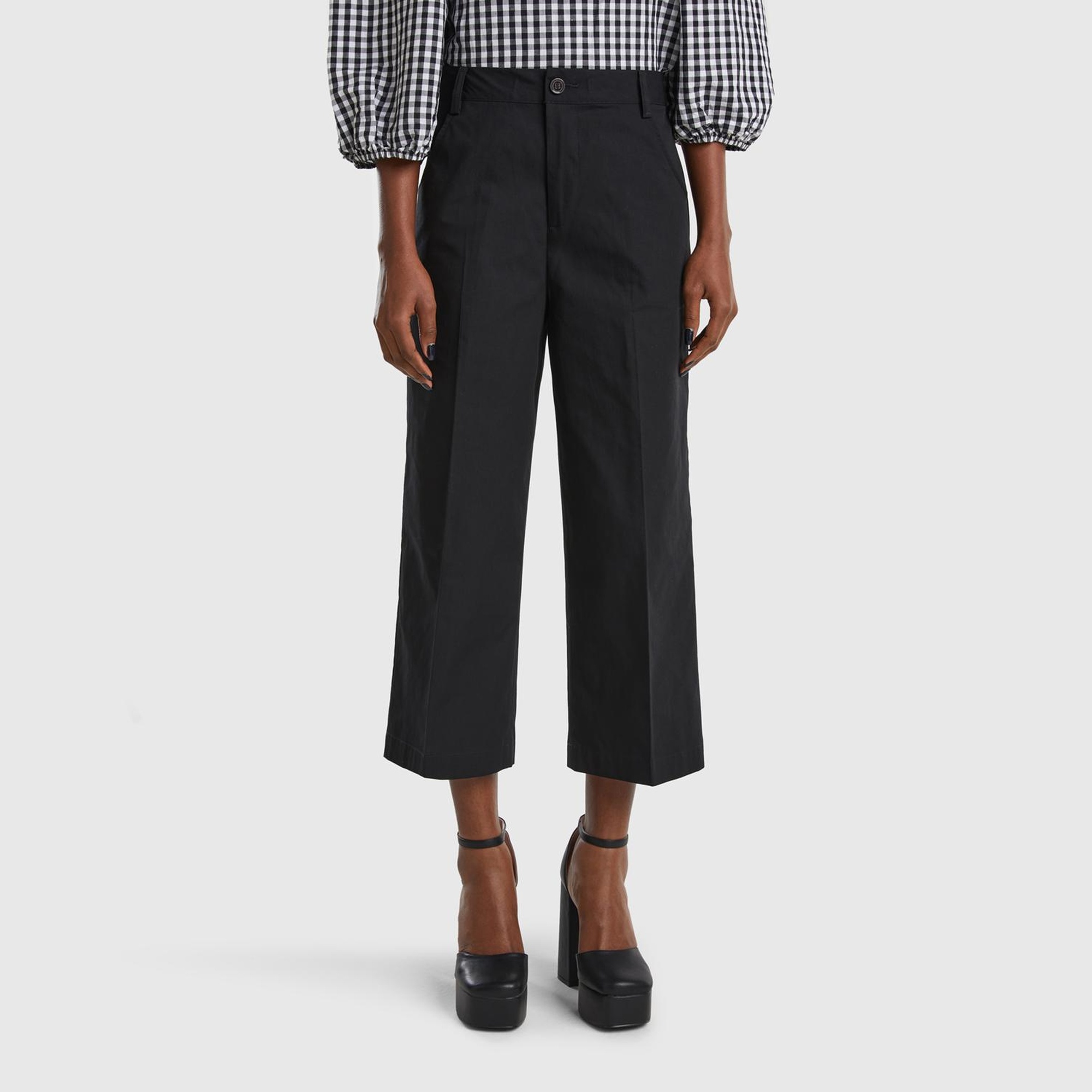 Kadın Siyah %100 Koton Kısa Geniş Paça Pantolon