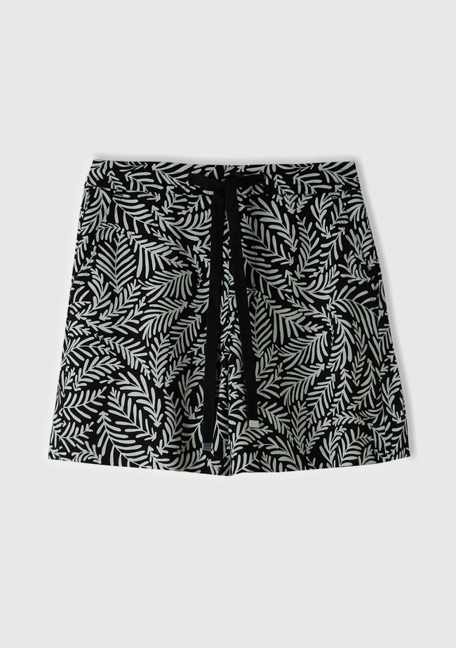  Kadın Siyah-Beyaz %100 Liyosel Tamamı Desenli 2 Cepli Beli İpli Bermuda Şort