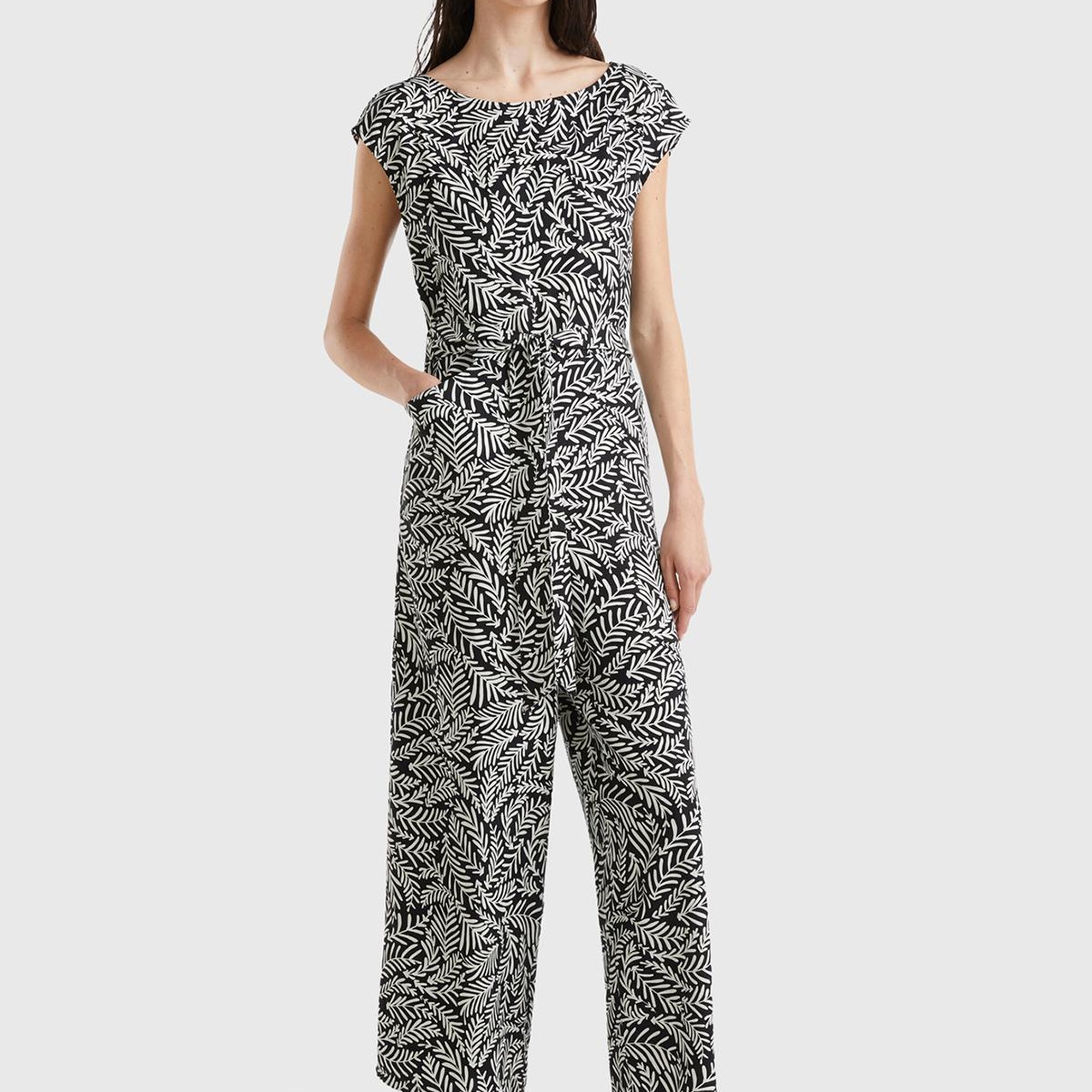 Kadın Siyah-Beyaz %100 Liyosel Tamamı Desenli Belden Bağlamalı Tulum