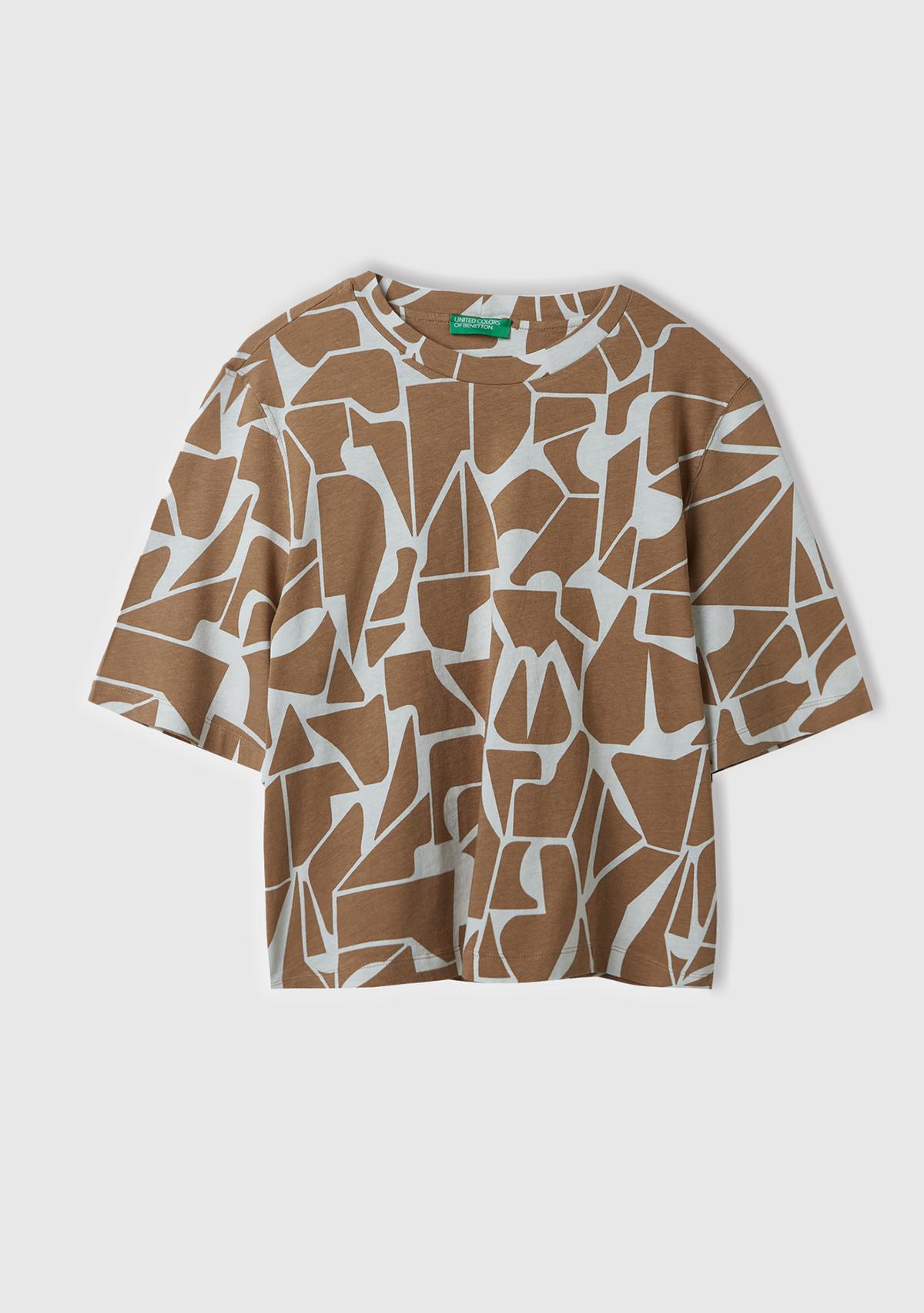  Kadın Bej Pamuk Keten Karışımlı Tamamı Baskılı Bisiklet Yaka T-Shirt