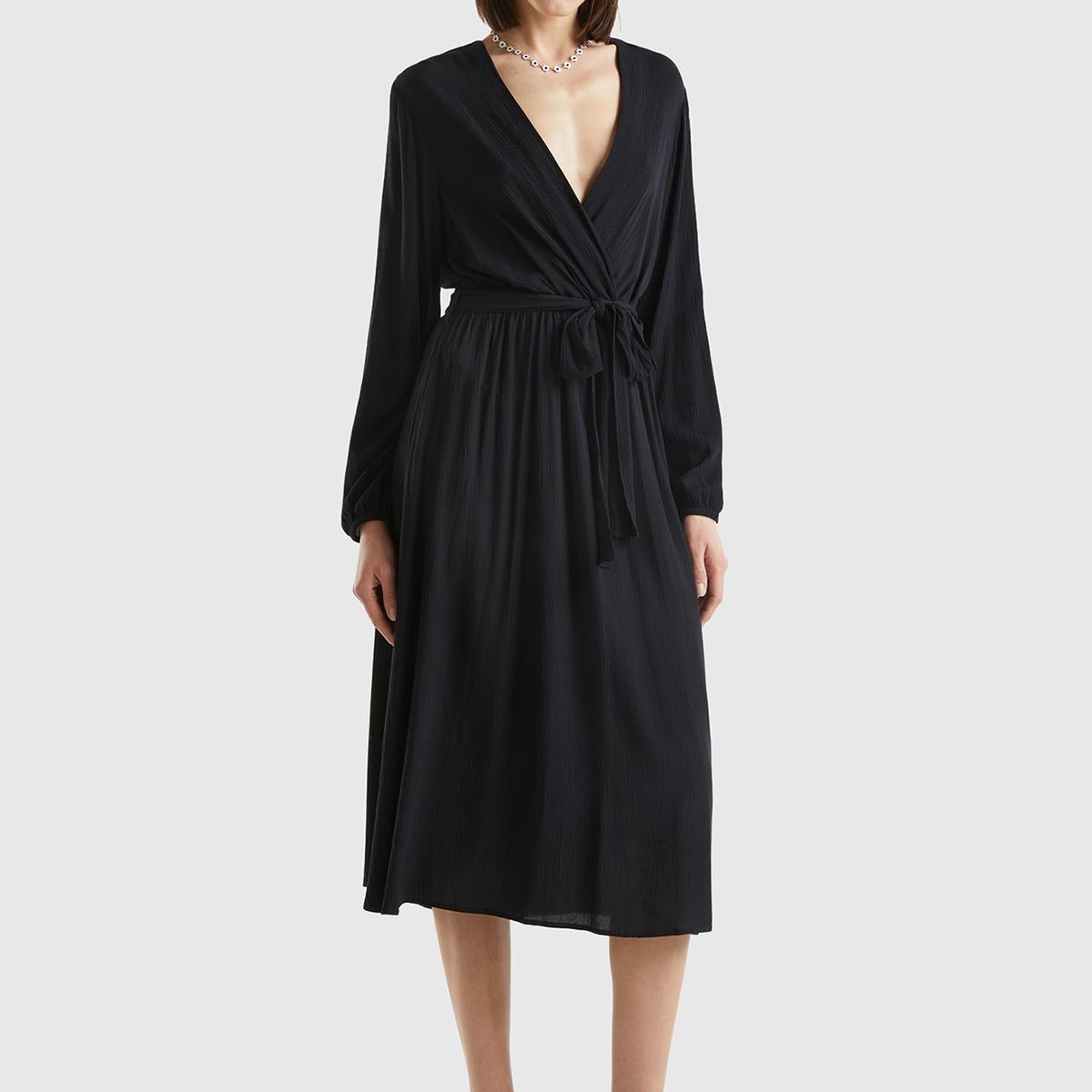 Kadın Siyah %100 Viskoz Beli Kuşaklı Uzun Kollu Kruvaze Elbise