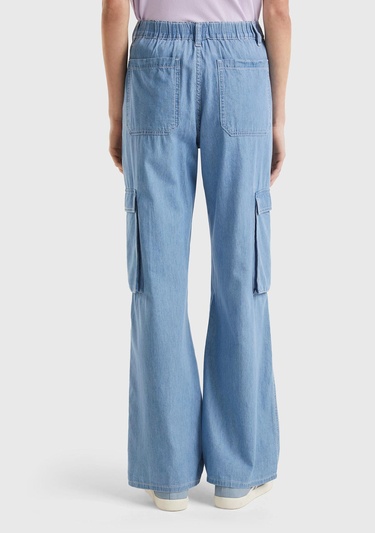  Kadın Mavi %100 Pamuk Yama Cepli Kemer Delikli Denim Kargo Pantolon