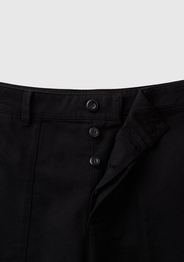  Erkek Siyah Pamuk Karışımlı Büyük Yama Cepli Bermuda Şort