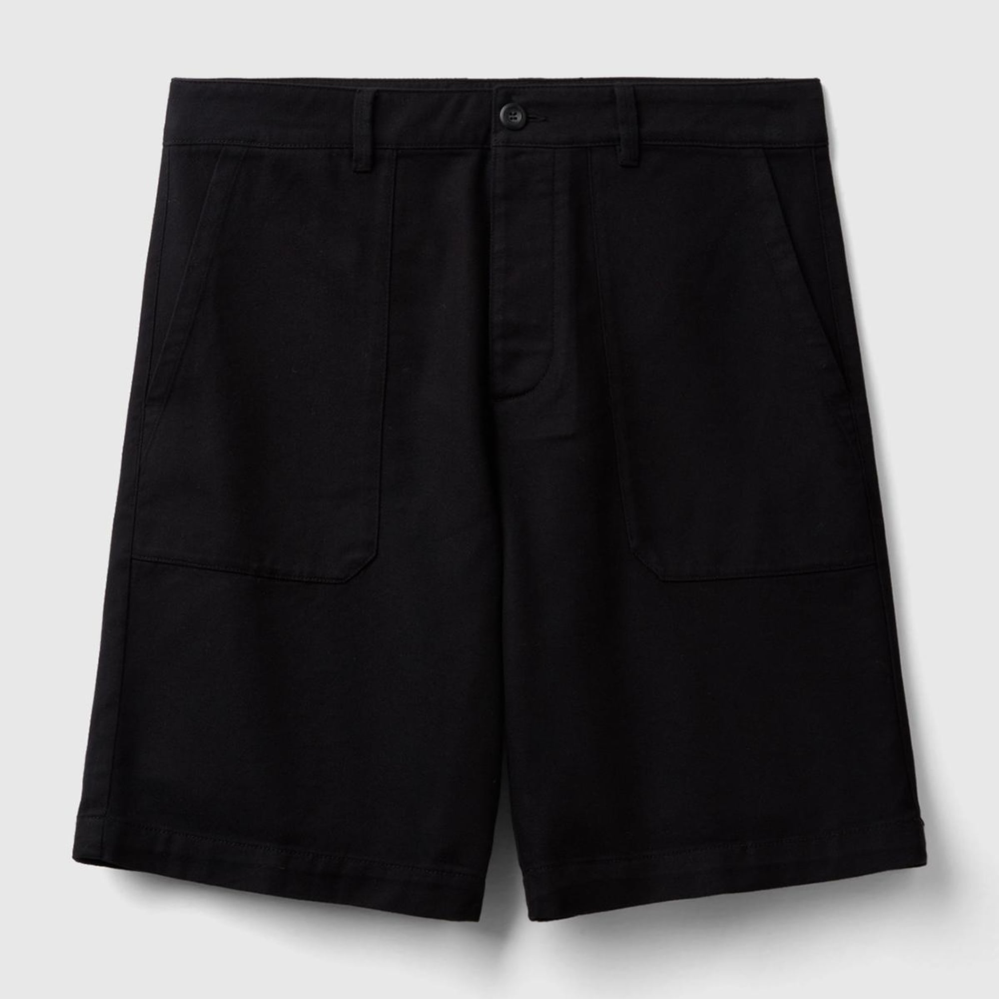 Erkek Siyah Pamuk Karışımlı Büyük Yama Cepli Bermuda Şort