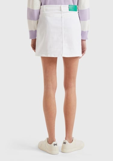  Kadın Beyaz Streç Pamuklu Yan Fermuarlı Mini Etek