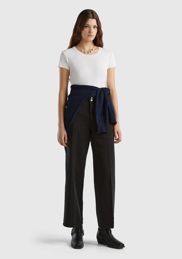  Kadın Siyah Beli Lastikli Geniş Paça Denim Pantolon