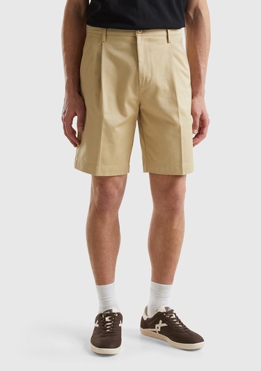 Erkek Bej %100 Pamuk Önü Pileli 4 Cepli Bermuda Şort