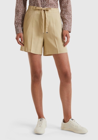  Kadın Bej %100 Liyosel Beli İpli Şort