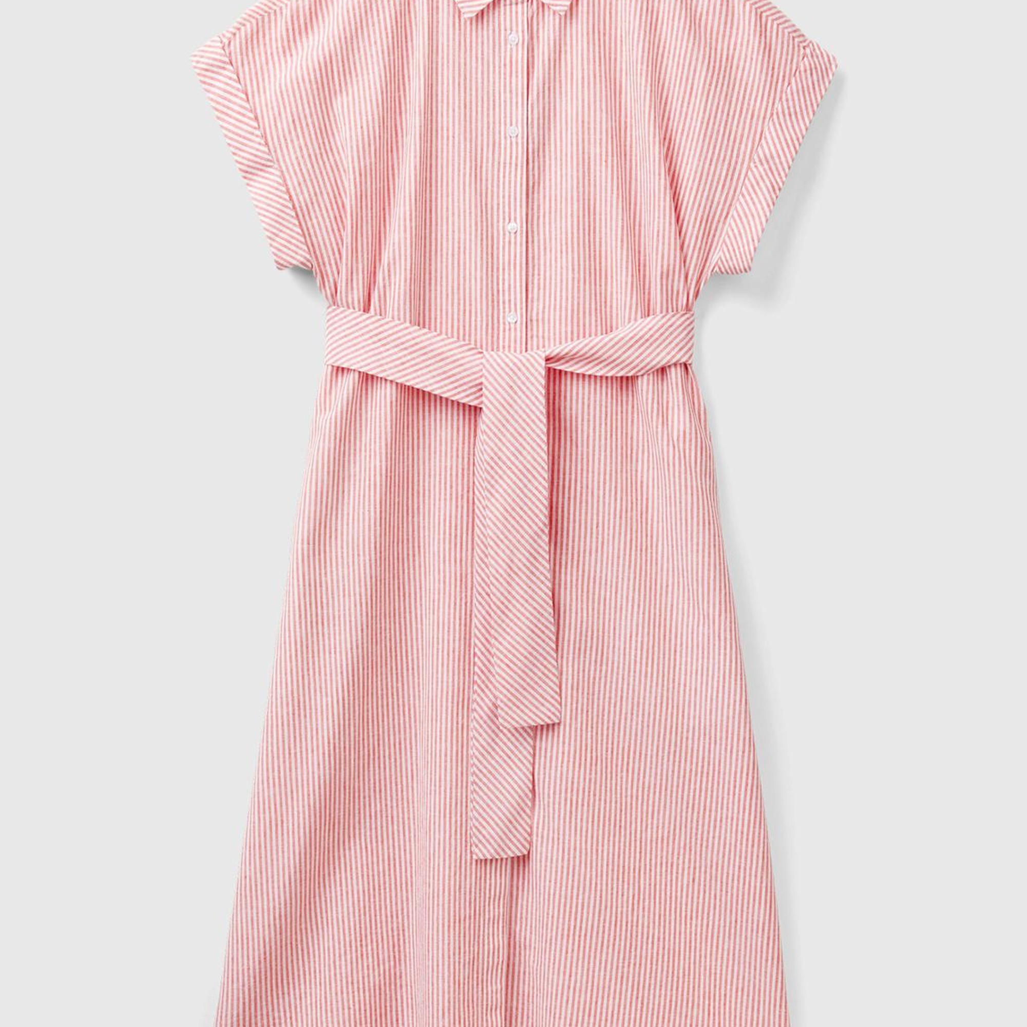 Kadın Kırmızı Keten Karışımlı Beli Bağlamlı Önü Düğmeli Yırtmaçlı Elbise