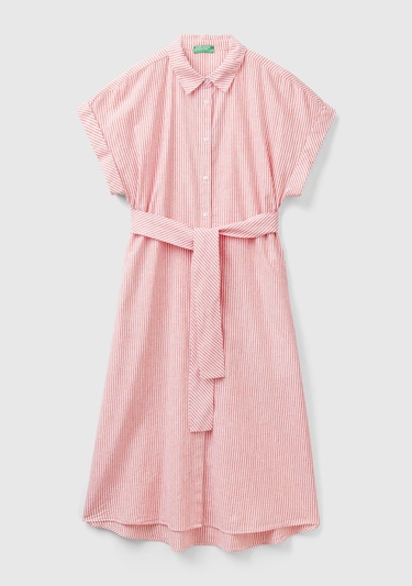  Kadın Kırmızı Keten Karışımlı Beli Bağlamlı Önü Düğmeli Yırtmaçlı Elbise