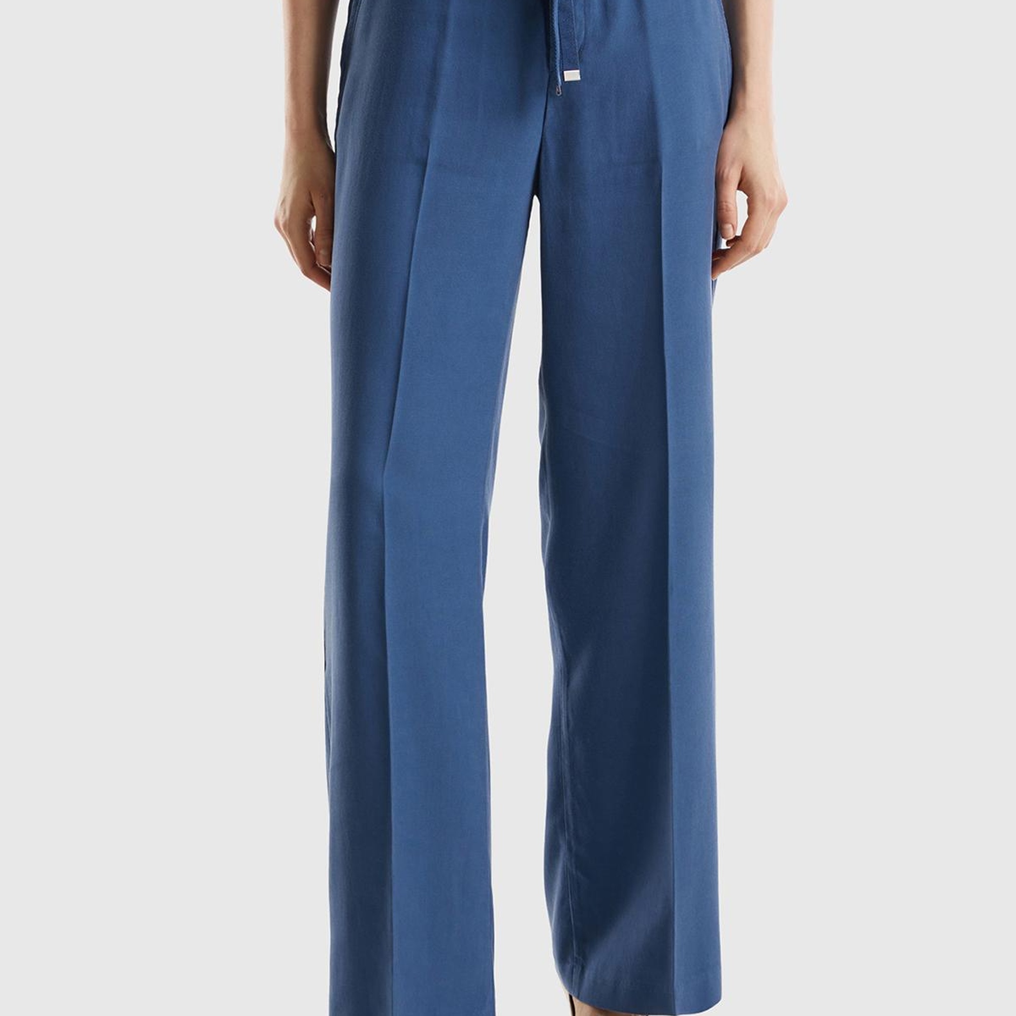 Kadın Gece Mavisi %100 Liyosel Önü Pileli Beli İpli ve Düğmeli Pantolon