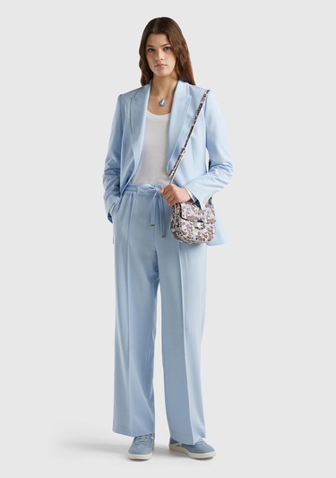  Kadın Açık Mavi Viskoz Karışımlı Önü Cepli ve Beli Büzgülü Palazzo Pantolon
