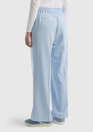  Kadın Açık Mavi Viskoz Karışımlı Önü Cepli ve Beli Büzgülü Palazzo Pantolon