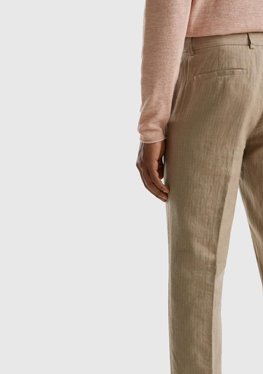  Erkek Bej Keten Karışımlı Cebi Biyeli Pantolon