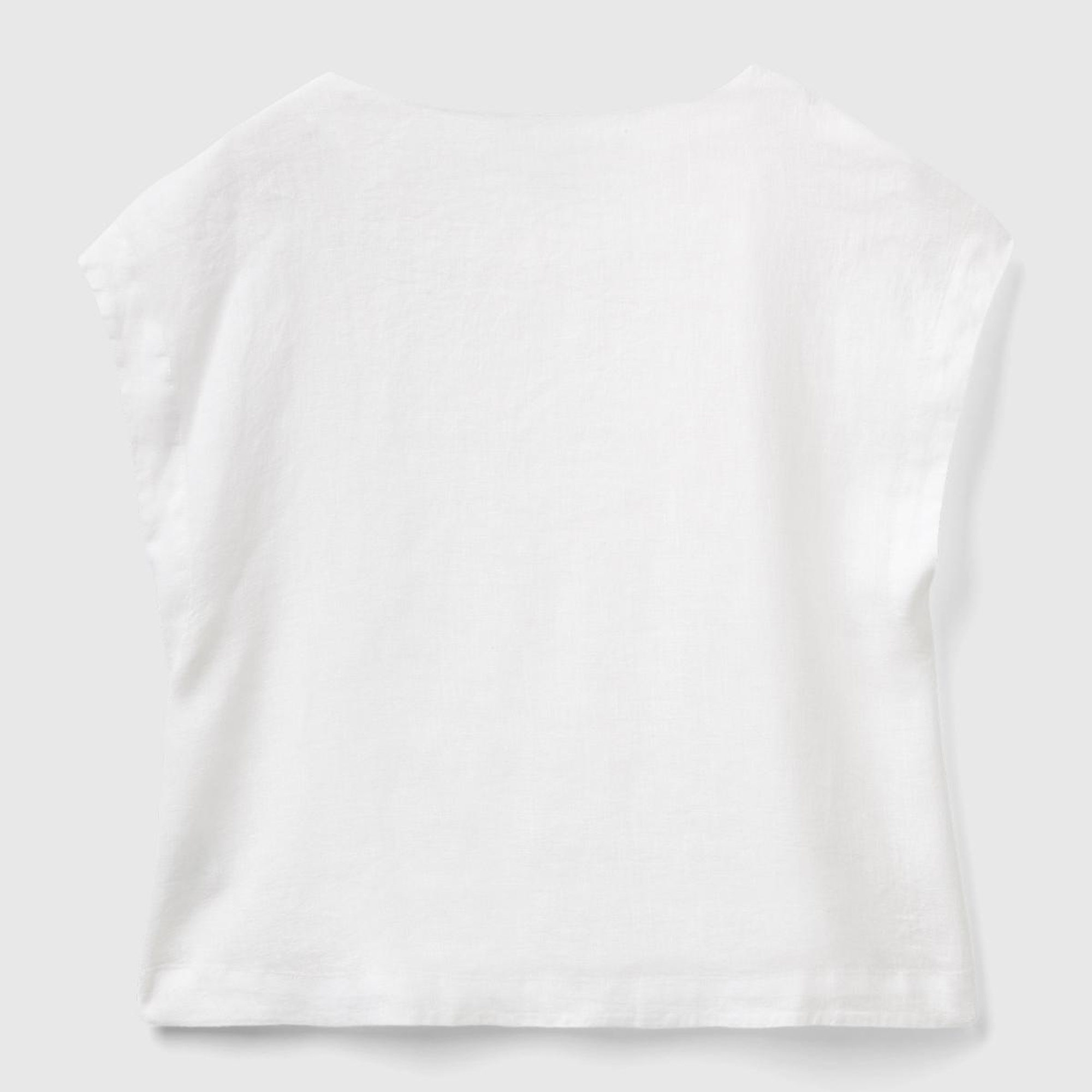 Kadın Beyaz %100 Keten Arkası Uzun Kayık Yaka Crop Bluz