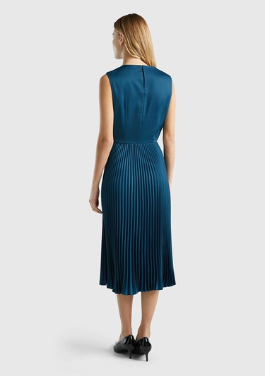  Kadın Petrol Mavisi Önü Detaylı Sıfır Kol Bisiklet Yaka Uzun Elbise