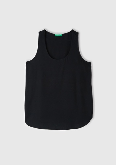  Kadın Siyah %100 Viskoz Dekoratif Dikişli Geniş Bisiklet Yaka Kolsuz Bluz