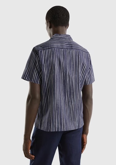  Erkek Koyu Mavi Keten Karışımlı Desenli Kısa Kollu Gömlek