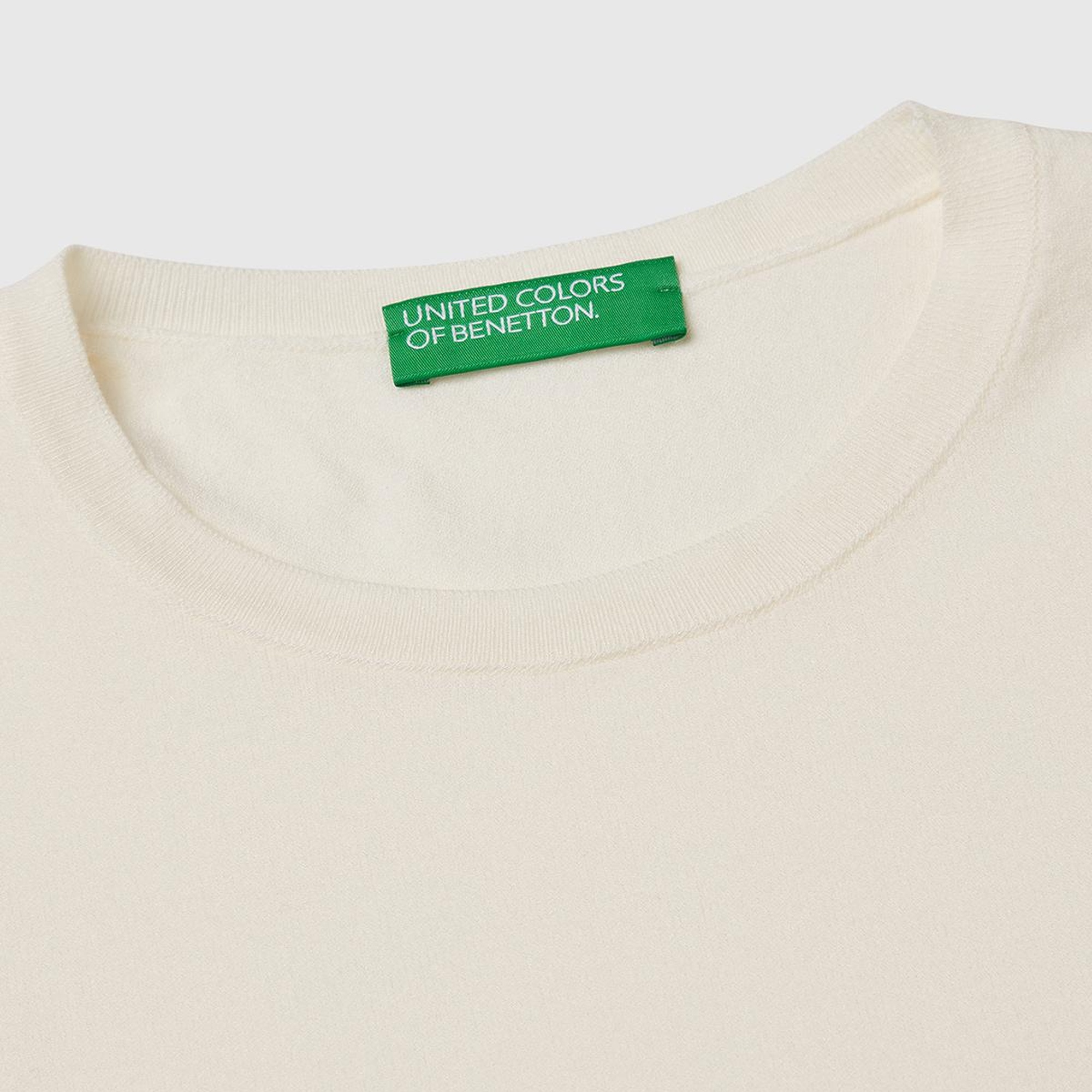 Kadın Krem Streç Kumaşlı Önü Cepli Relax Fit Bisiklet Yaka Kazak