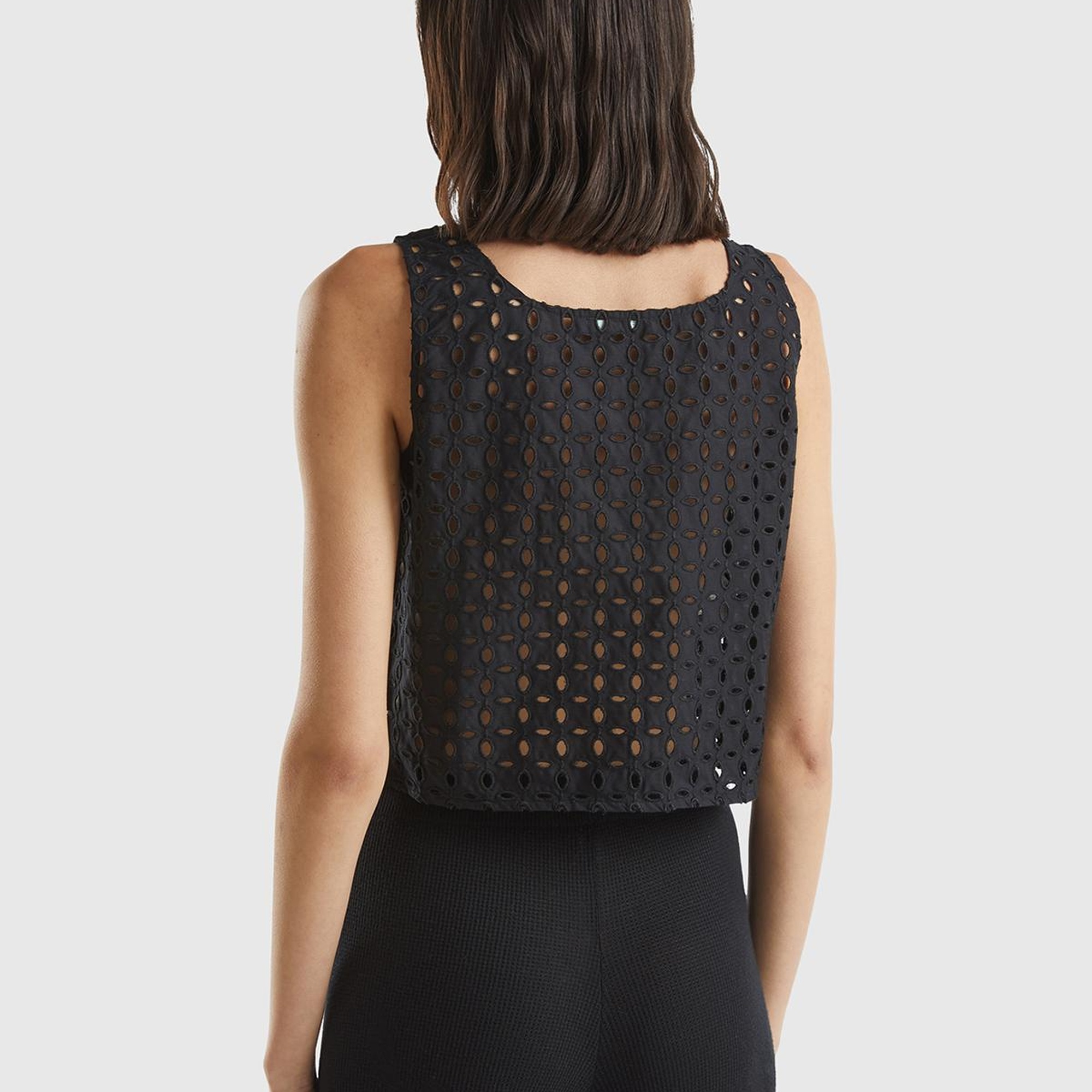 Kadın Siyah Pamuk Karışımlı Tamamı Desenli Yandan Fermuarlı Askılı Bluz