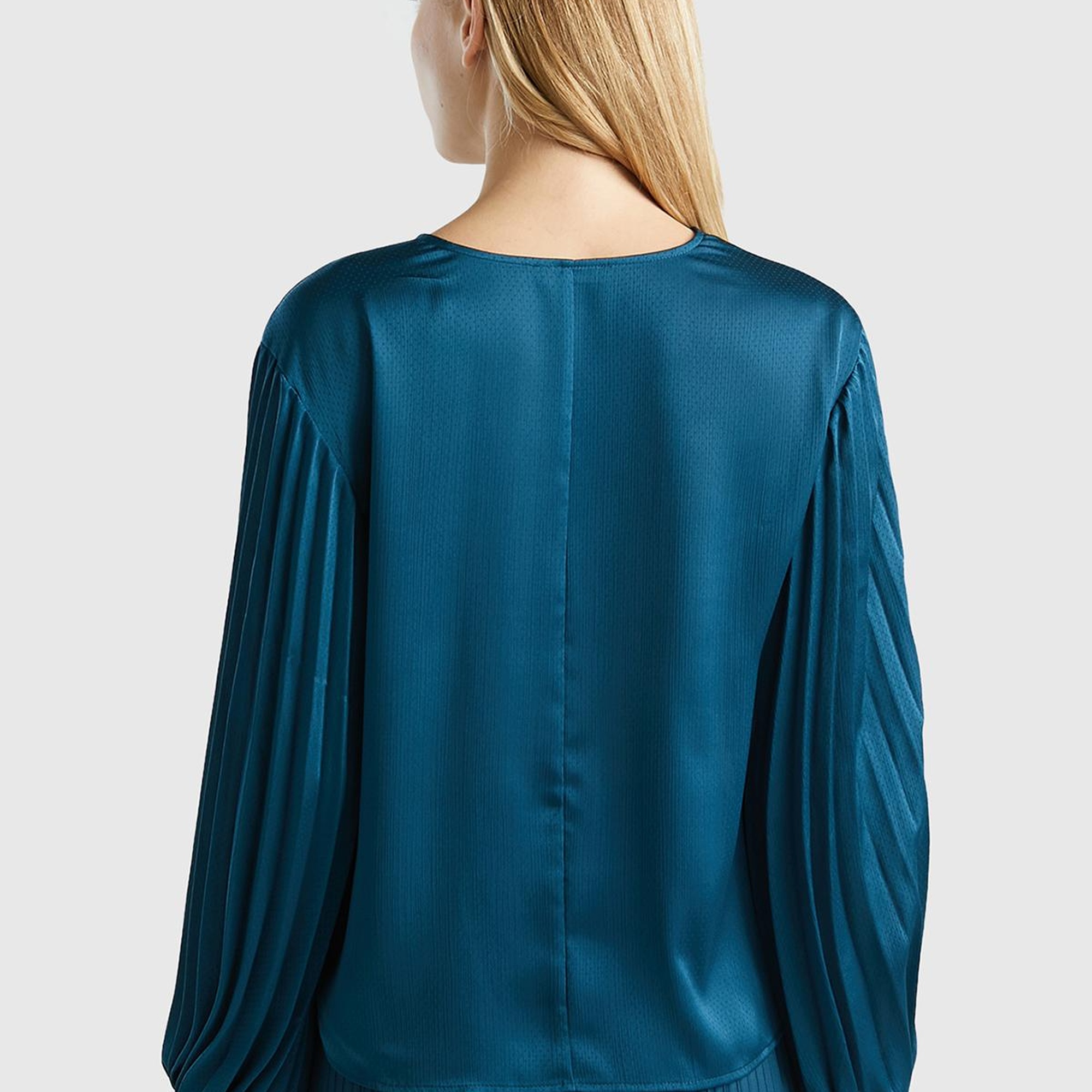 Kadın Petrol Mavisi Kolları Detaylı V Yaka Bluz