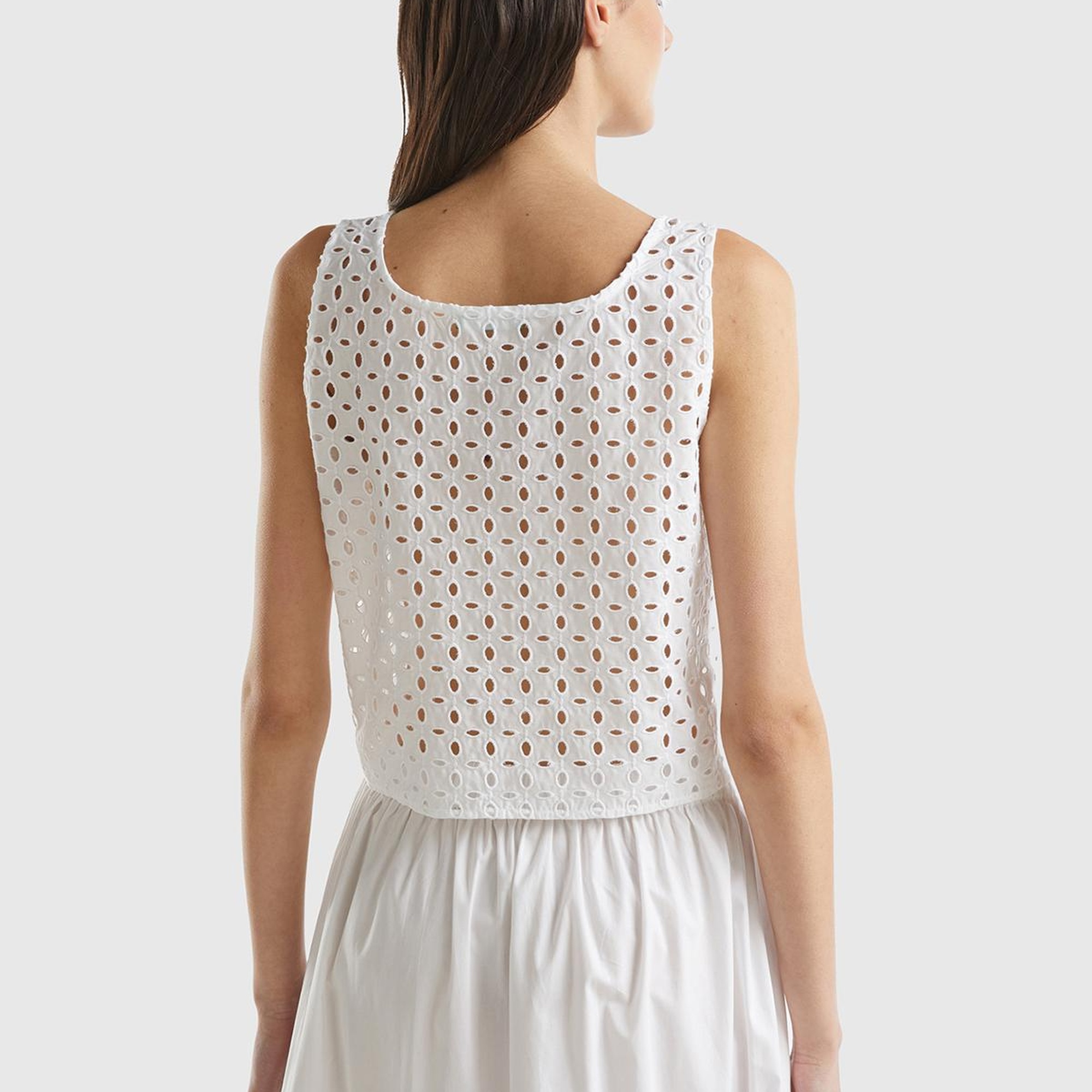 Kadın Beyaz Pamuk Karışımlı Tamamı Desenli Yandan Fermuarlı Askılı Bluz