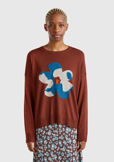  Kadın Kahverengi Viskoz Karışımlı Çiçek Desenli Kazak