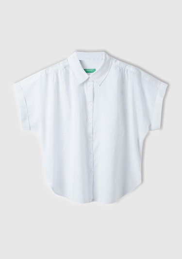  Kadın Beyaz Pamuk Karışımlı Çizgili Arkası Uzun Kıvrık Kol Gömlek