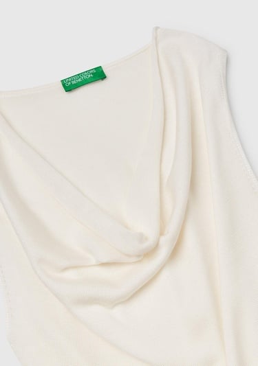  Kadın Krem %100 Liyosel Kolsuz Regular Fit Kazak