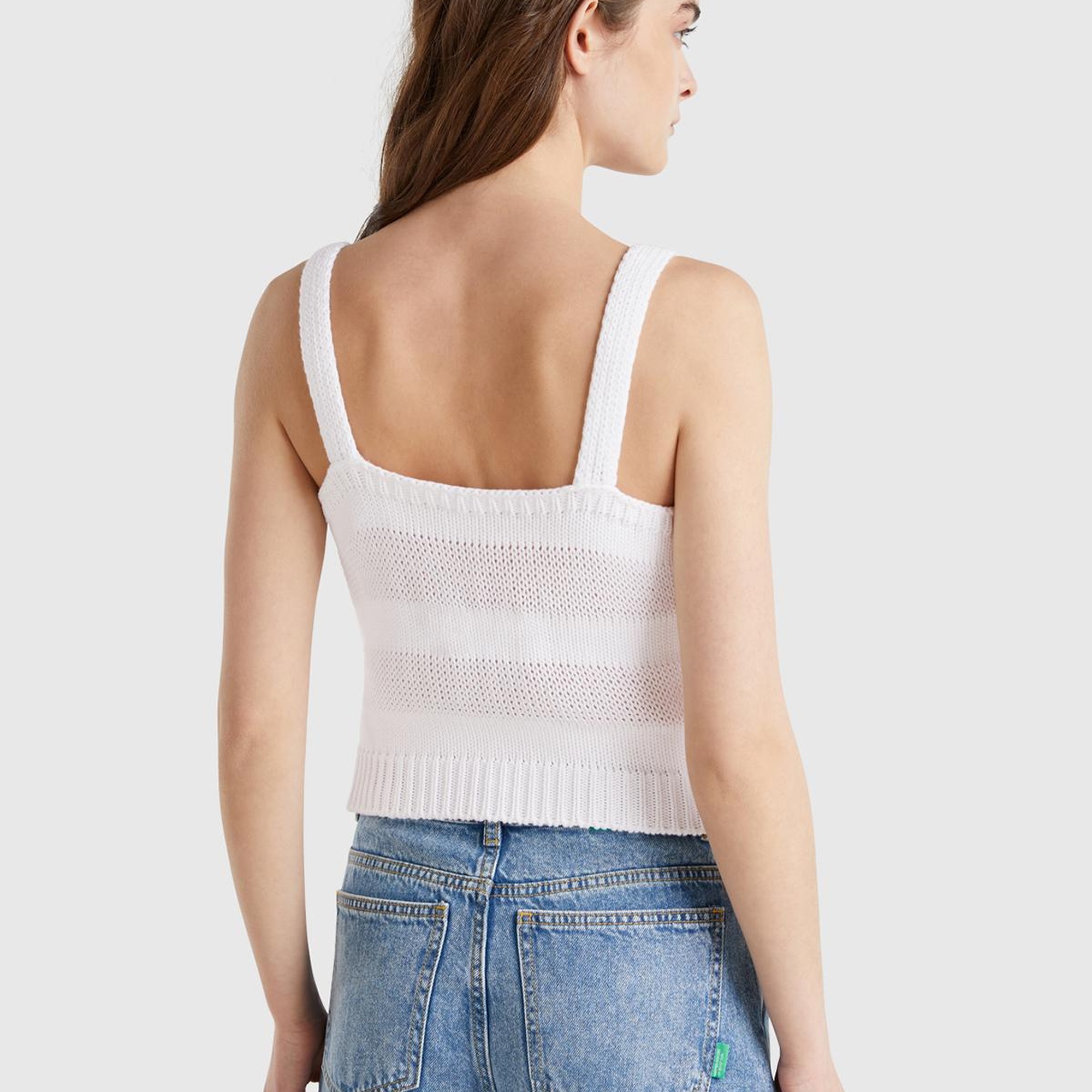 Kadın Beyaz %100 Pamuk Şerit Efektli Örme Relax Fit V Yaka Triko Atlet