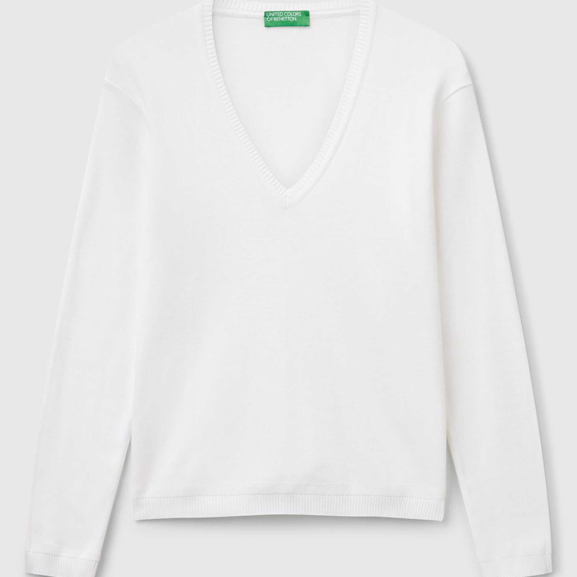 Kadın Beyaz %100 Pamuk Nervür Detaylı V Yaka İnce Kazak