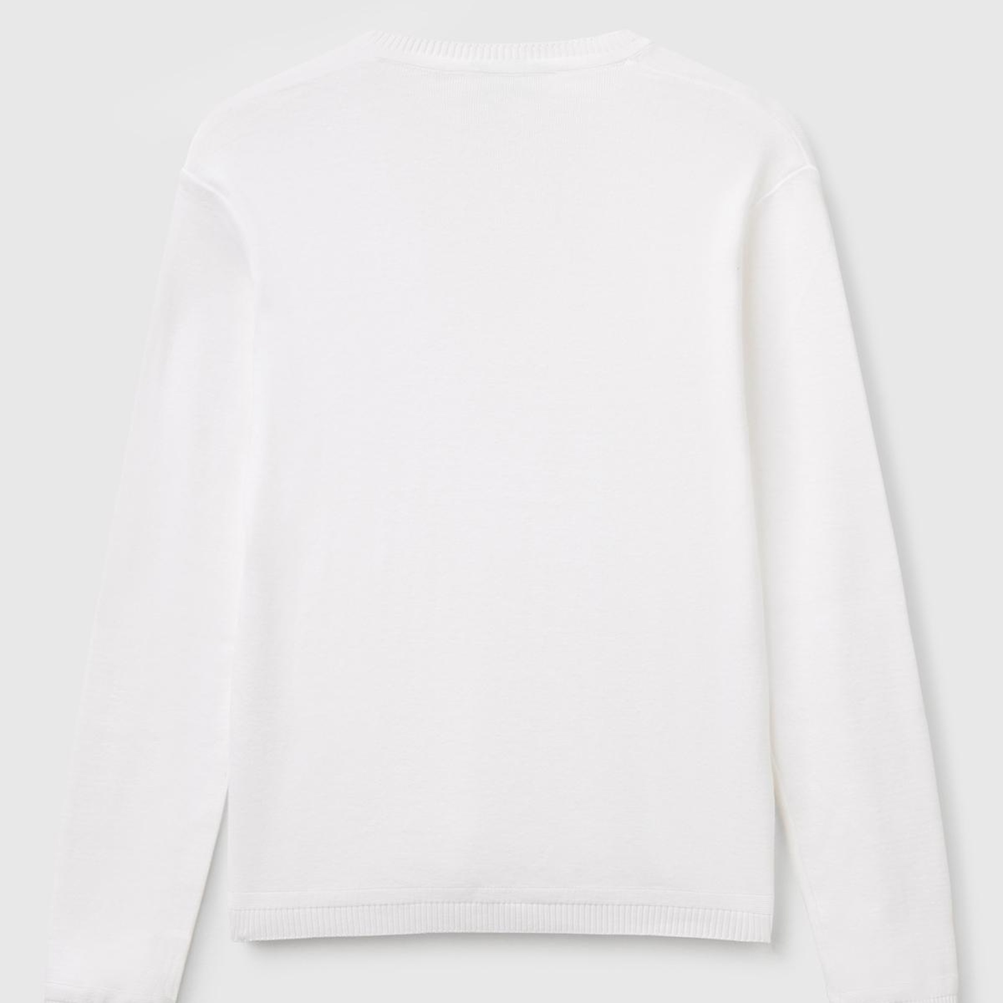 Kadın Beyaz %100 Pamuk Nervür Detaylı V Yaka İnce Kazak