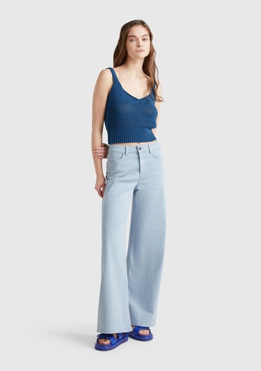  Kadın Denim %100 Pamuk Şerit Efektli Örme Relax Fit V Yaka Triko Atlet