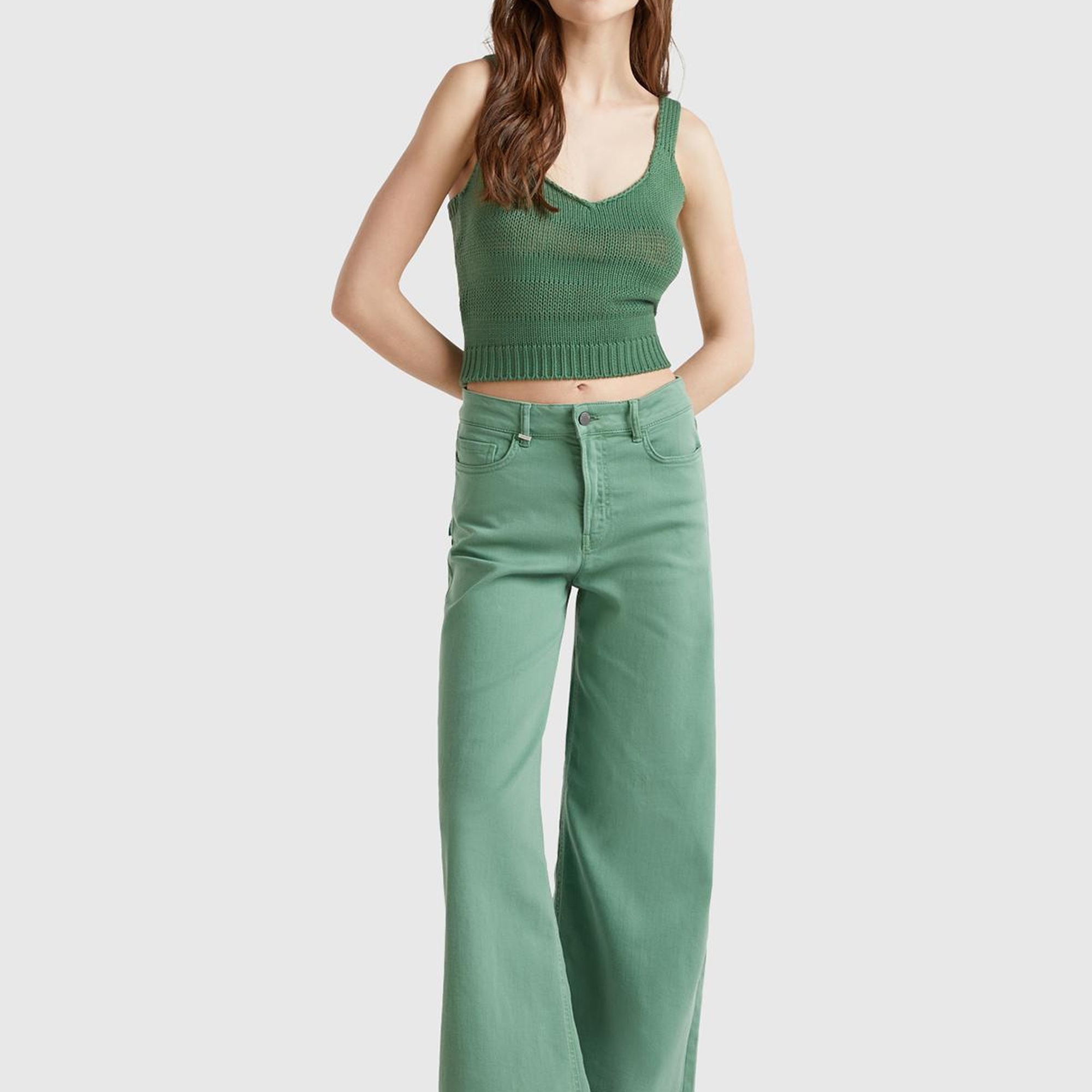 Kadın Açık Yeşil %100 Pamuk Şerit Efektli Örme Relax Fit V Yaka Triko Atlet