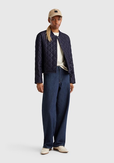  Kadın Lacivert Viskoz Karışımlı Denim Efekkli Kapitone Mont