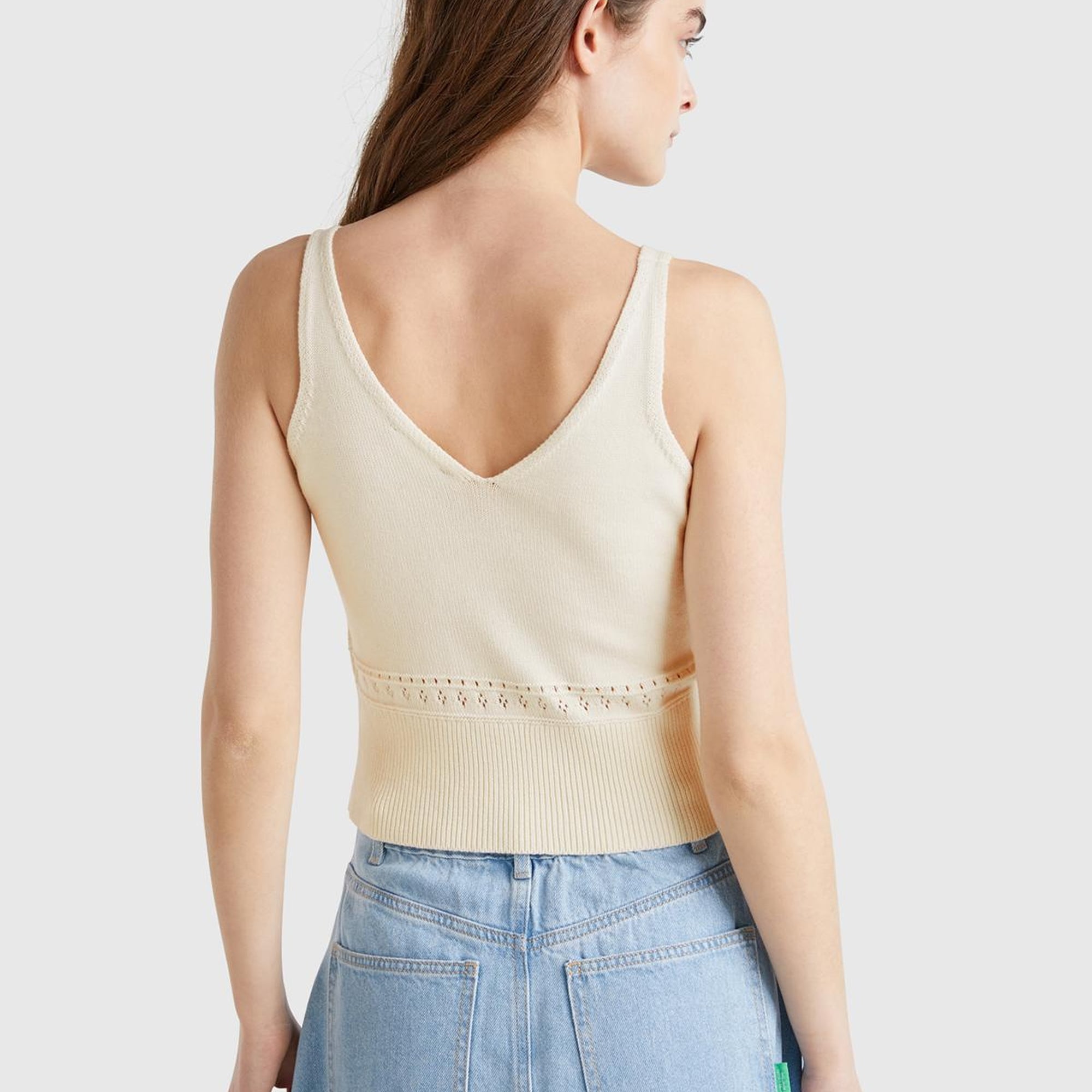 Kadın Krem %100 Pamuk Çiçek İşlemeli Göğsü Büzgülü Regular Fit Triko Atlet