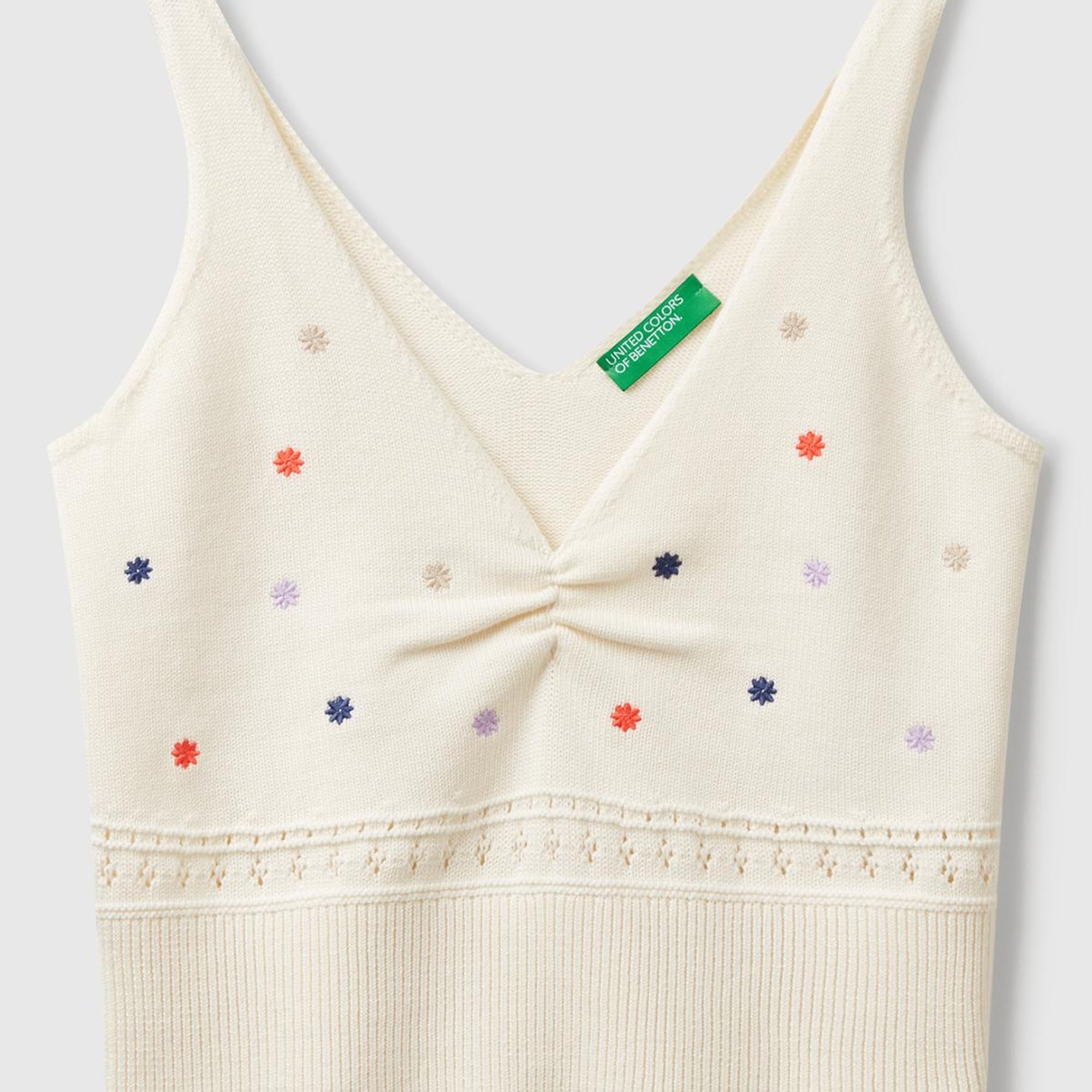 Kadın Krem %100 Pamuk Çiçek İşlemeli Göğsü Büzgülü Regular Fit Triko Atlet