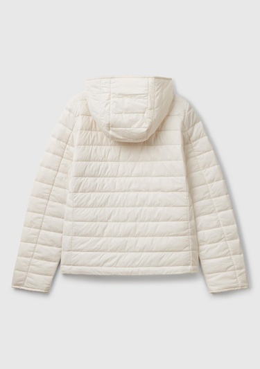  Kadın Krem Polyester Dolgulu Feramuarlı Kapüşonlu Slim Fit Puffer Mont