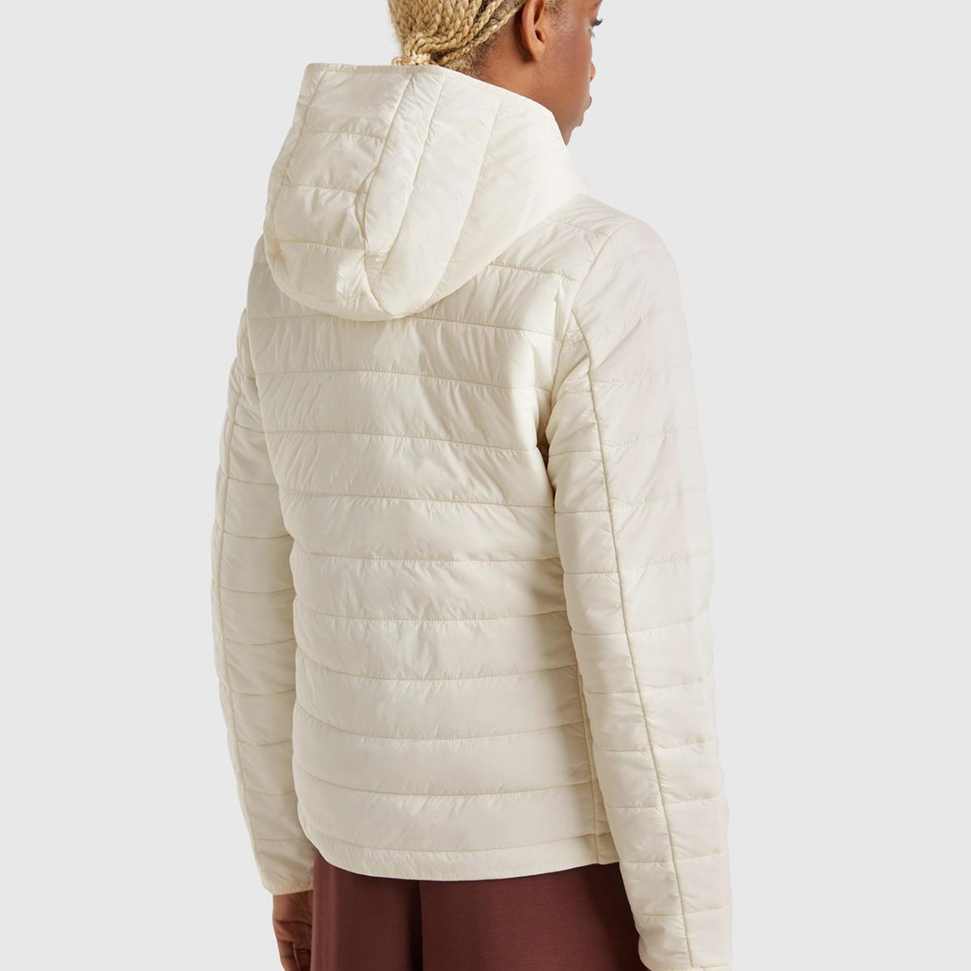 Kadın Krem Polyester Dolgulu Feramuarlı Kapüşonlu Slim Fit Puffer Mont