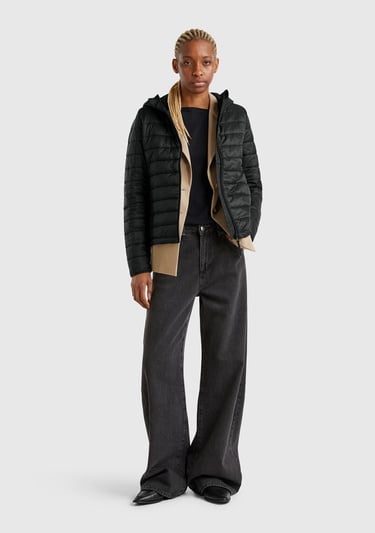  Kadın Siyah Polyester Dolgulu Feramuarlı Kapüşonlu Slim Fit Puffer Mont