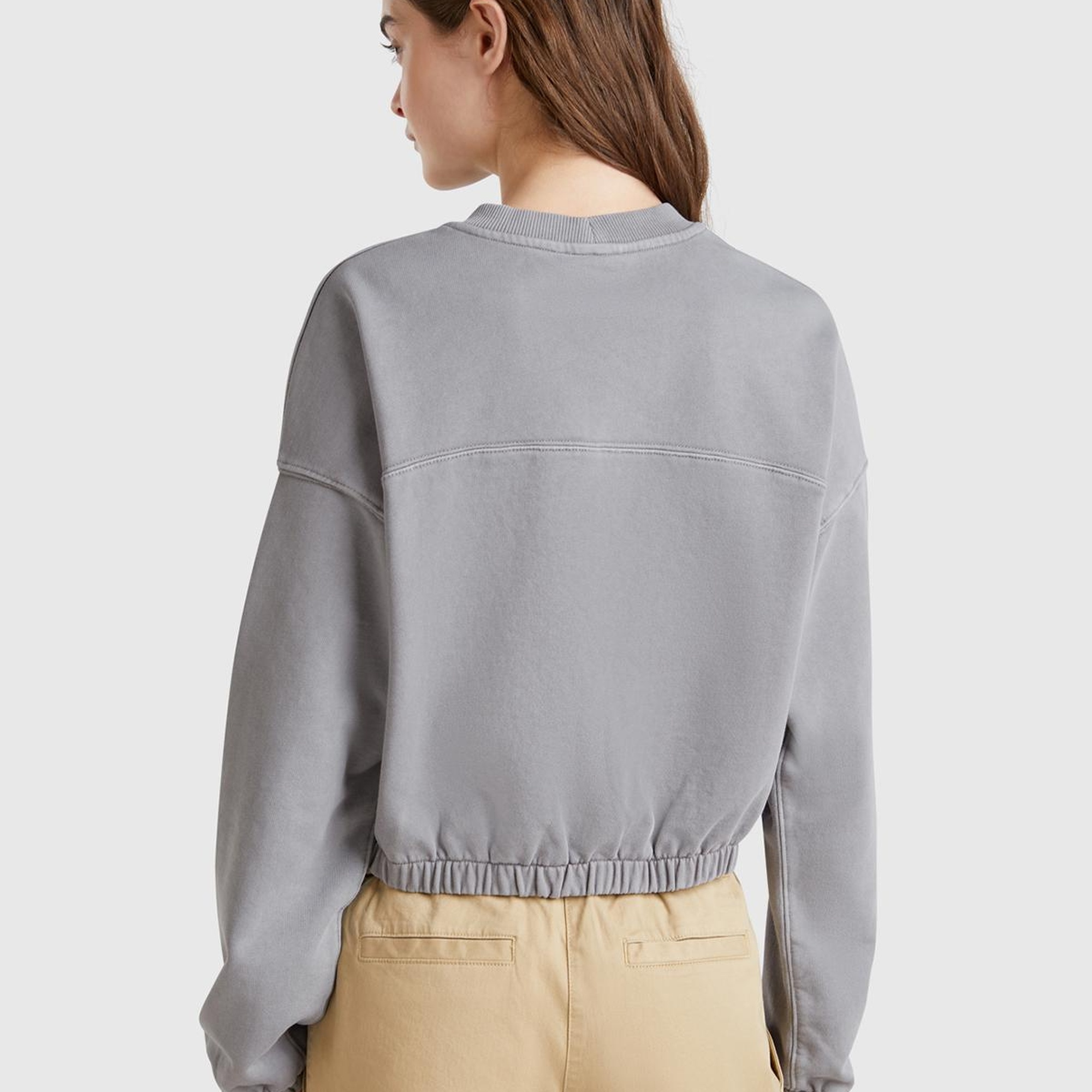 Kadın Antrasit %100 Pamuk Logo Baskılı Düşük Omuzlu Relax Fit Sweatshirt