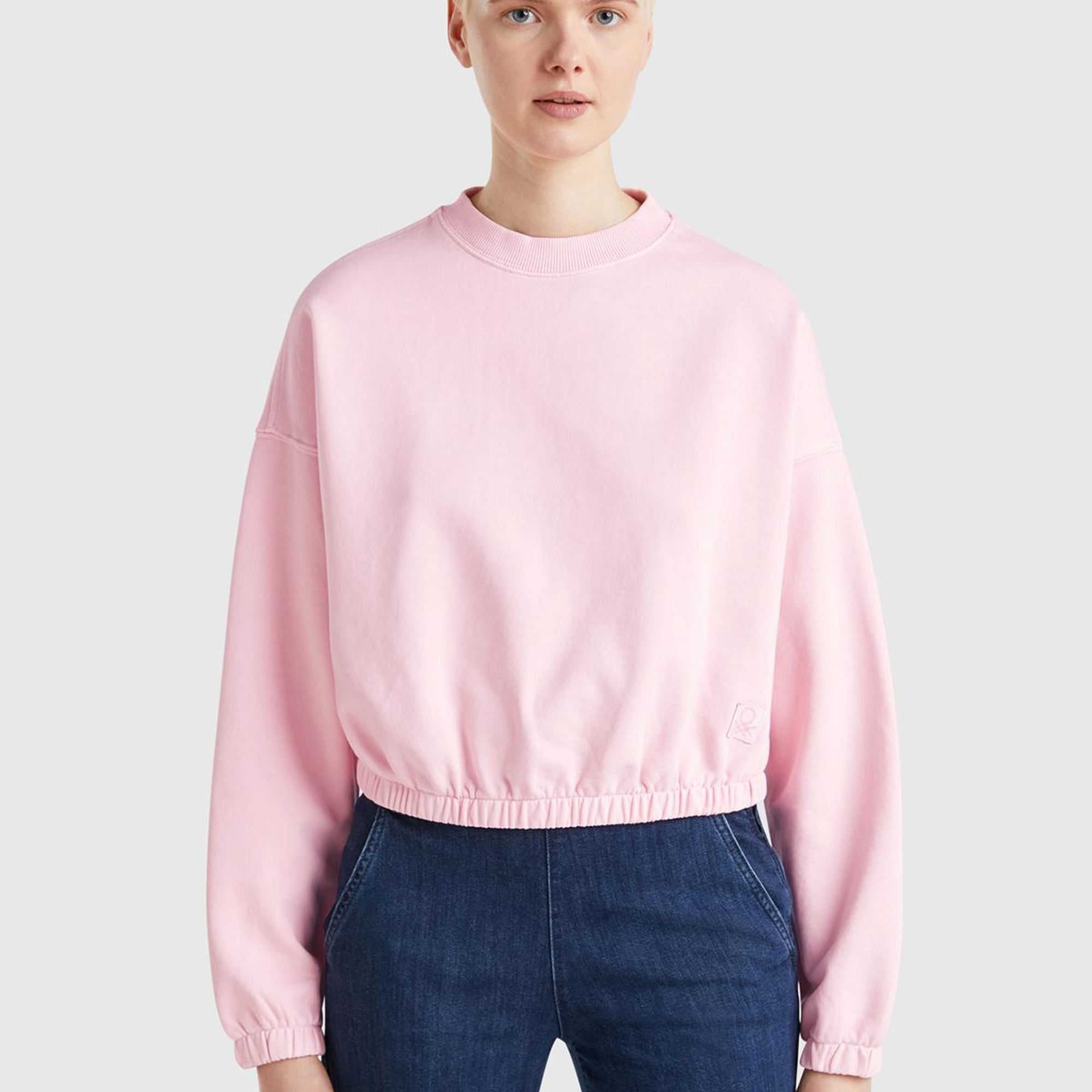 Kadın Pembe %100 Pamuk Logo Baskılı Düşük Omuzlu Relax Fit Sweatshirt