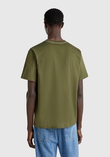  Erkek Haki %100 Pamuk Sol Önü Baskılı Relax Fit Bisiklet Yaka T-Shirt