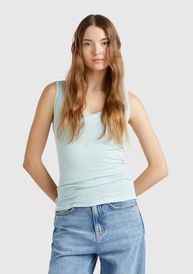  Kadın Su Yeşili %100 Keten Yanları Yırtmaçlı Regular Fit Yuvarlak Yaka Atlet