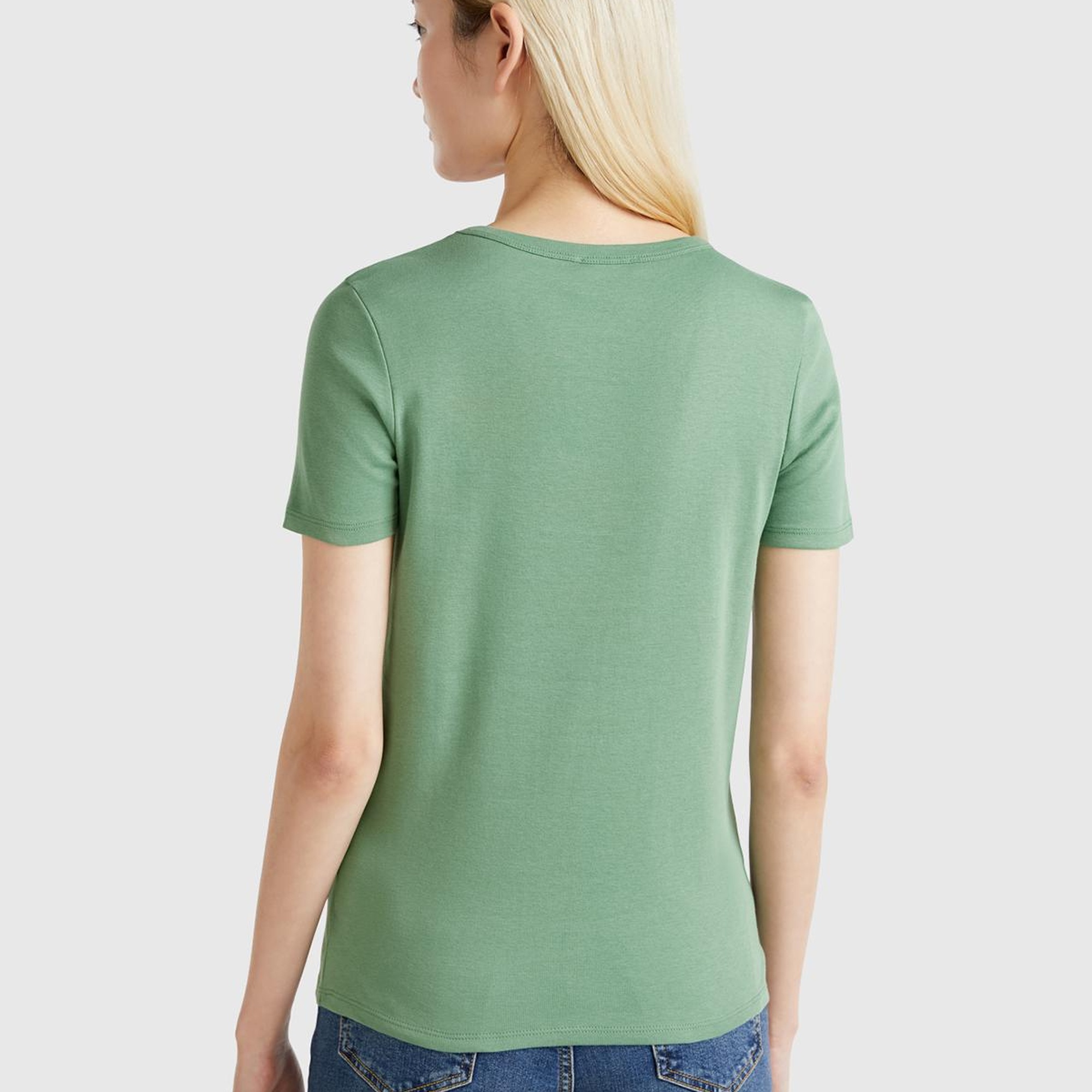 Kadın Açık Yeşil %100 Koton Benetton Yazılı Basic T-Shirt