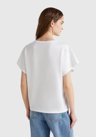  Kadın Beyaz %100 Pamuk Önü Yazı Baskılı Relax Fit T-Shirt